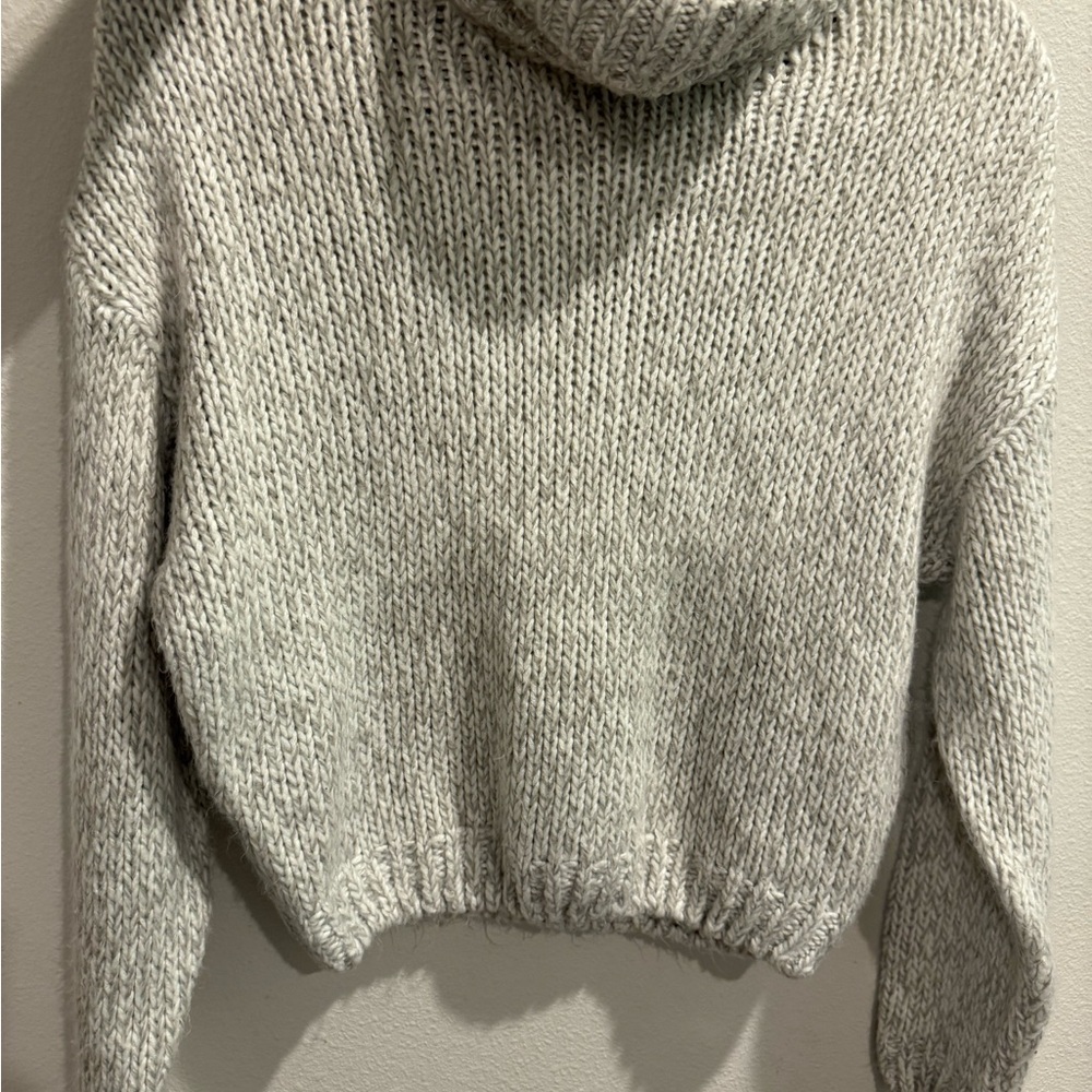 H&M Soft Knit Gray Turtleneck Sweater
